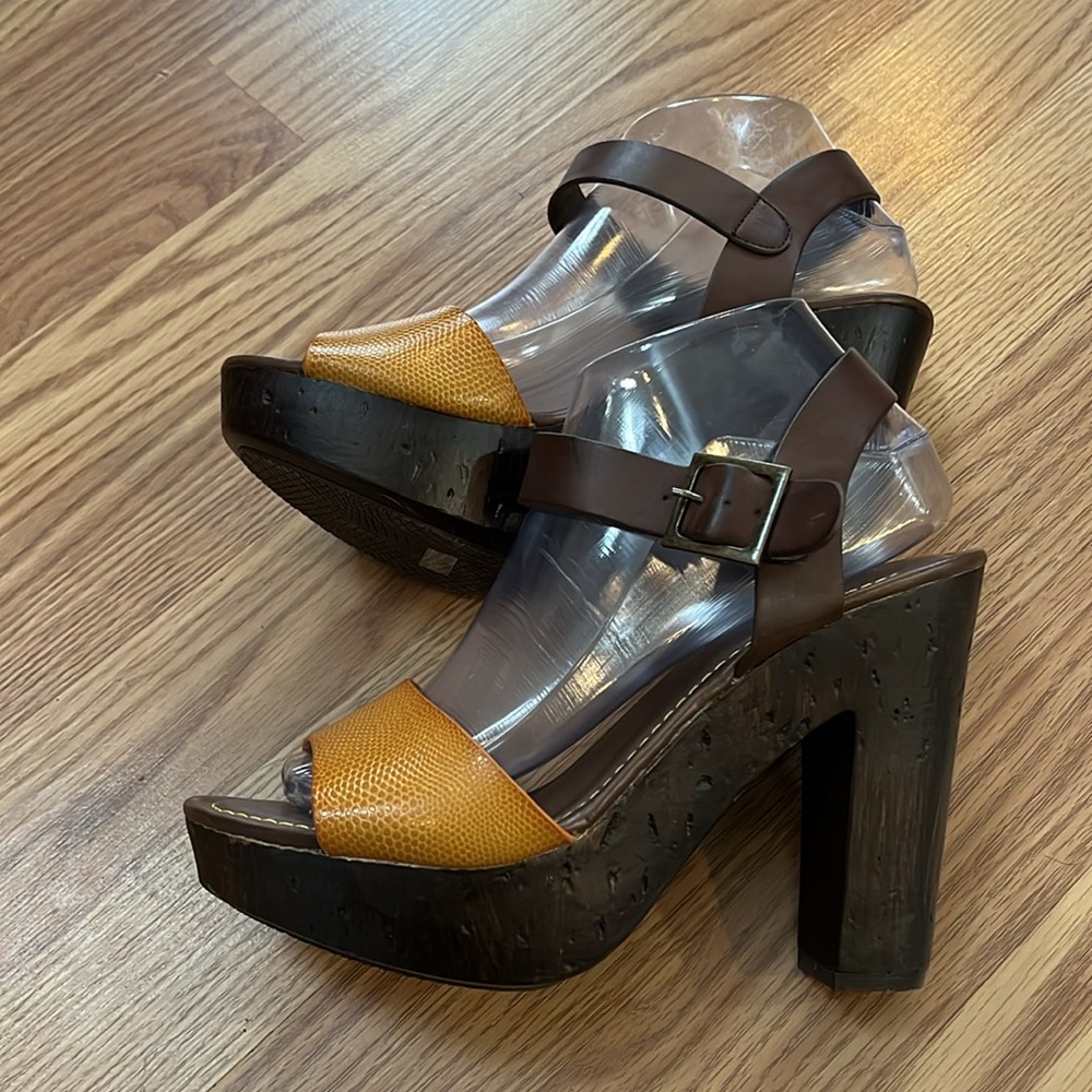 BAMBOO FABIOLA PLATFORM CHUNKY HEEL ANKLE STRAP SANDALS GOLD BROWN SIZE 8.5 - Picture 4 of 14